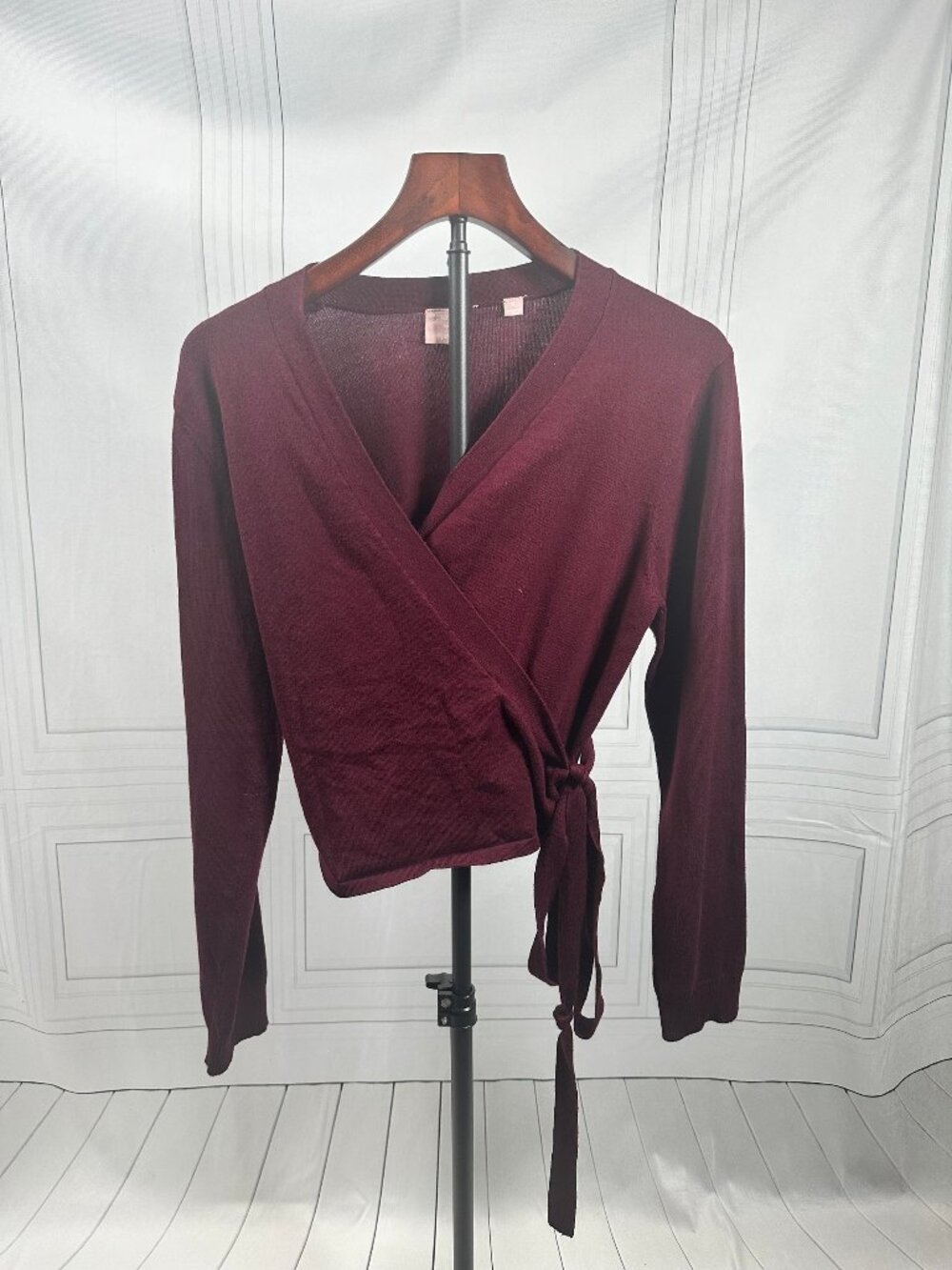 devotion by cyrus wrap sweater XL burgundy rayon nylon side tie